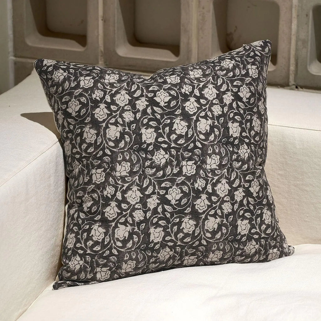 DOMVITUS Floral Pillow Covers 24x24 Pillow Covers Throw Pillows for Couch Floral Print Pillow Cover Decorative Neutral Accent Throw Pillow Covers 1PC Black - Sleep Haven Linens