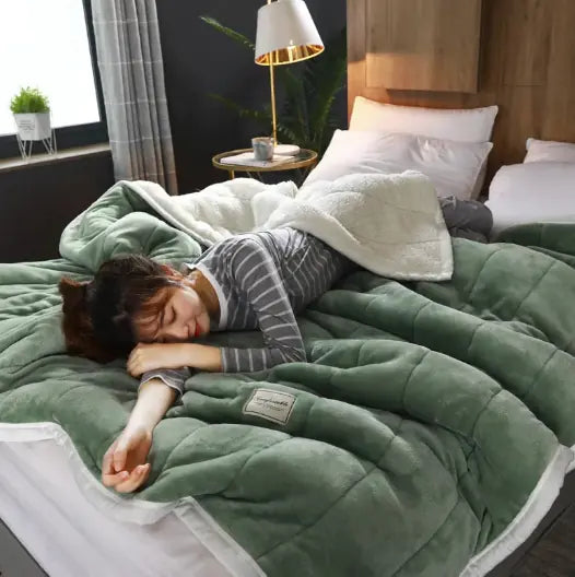 Fleece Blankets and Throws - Sleep Haven Linens